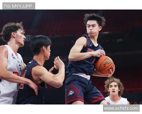 广州篮球队心理素质强劲跻身全国前四展现团队韧性与斗志