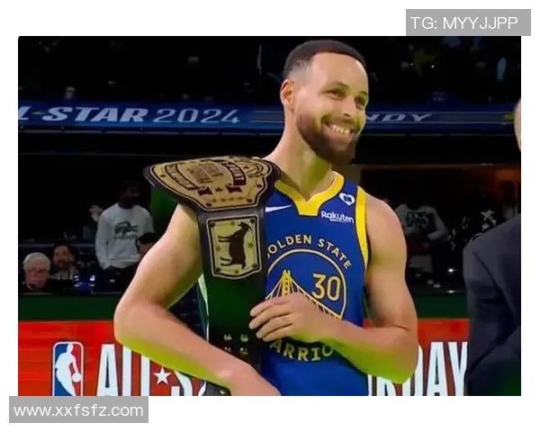 成熟帅气的足球明星们展现魅力与风采的完美瞬间 成熟帅气的足球明星们展现魅力与风采的完美瞬间