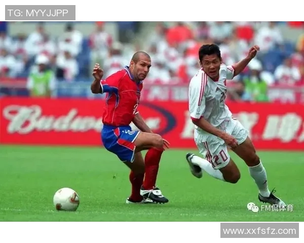 武汉足球队在世界杯预选赛中以65分稳居积分榜首位展现强劲实力 武汉足球队在世界杯预选赛中以65分稳居积分榜首位展现强劲实力